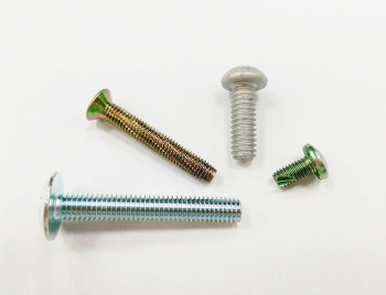 MACHINE SCREW